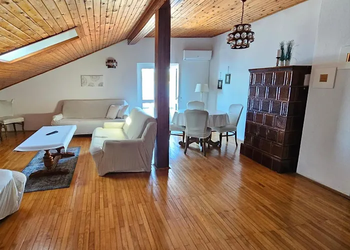 Skolj Apartamento Posedarje