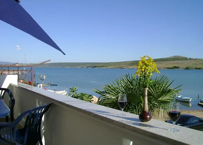 Skolj Apartamento Posedarje